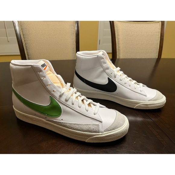 New Nike Blazer Mid 77 Multicolor Swoosh Sneaker Shoes - Picture 1 of 12